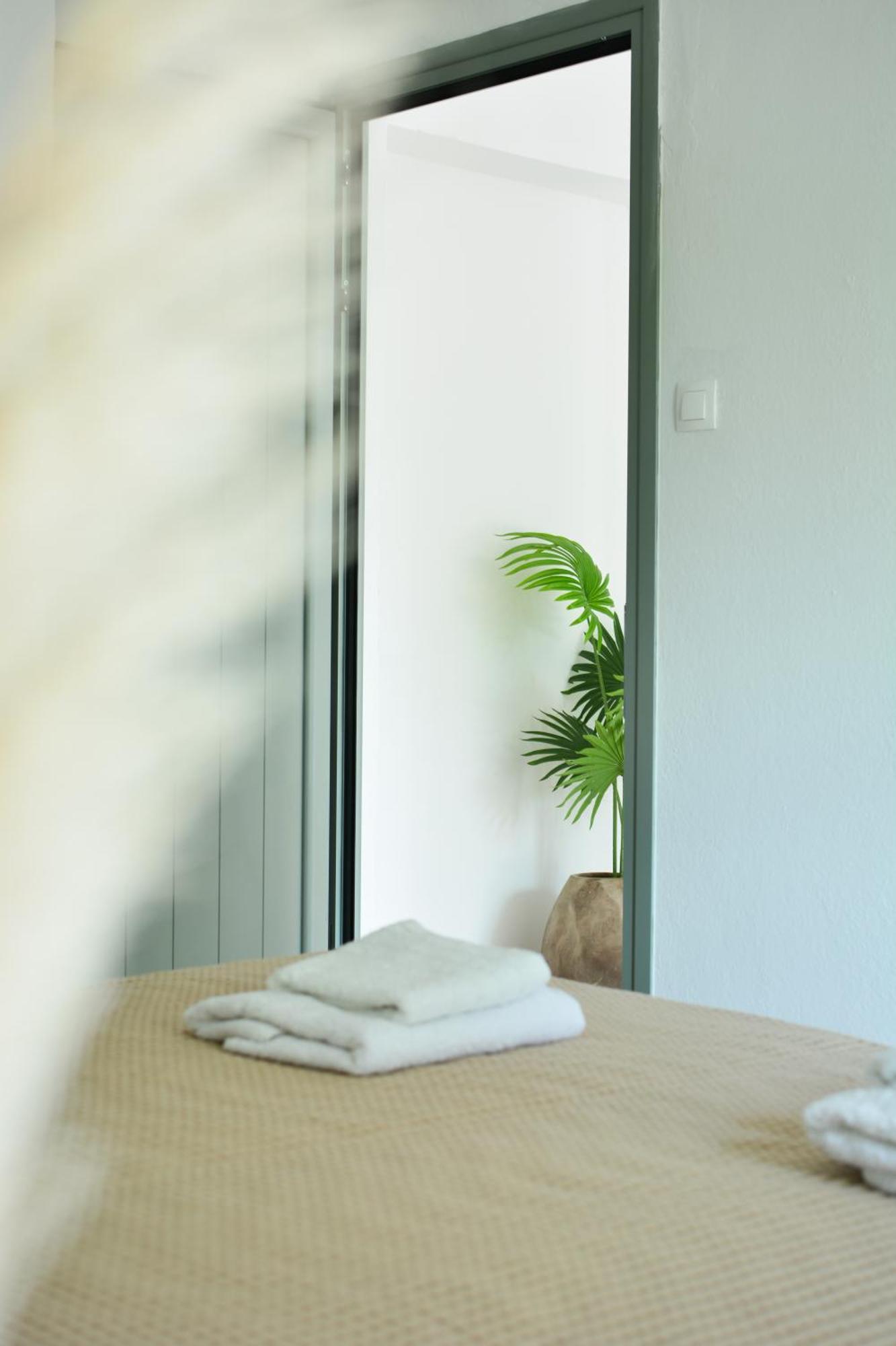 Greekowl Apartments スキアトスタウン エクステリア 写真