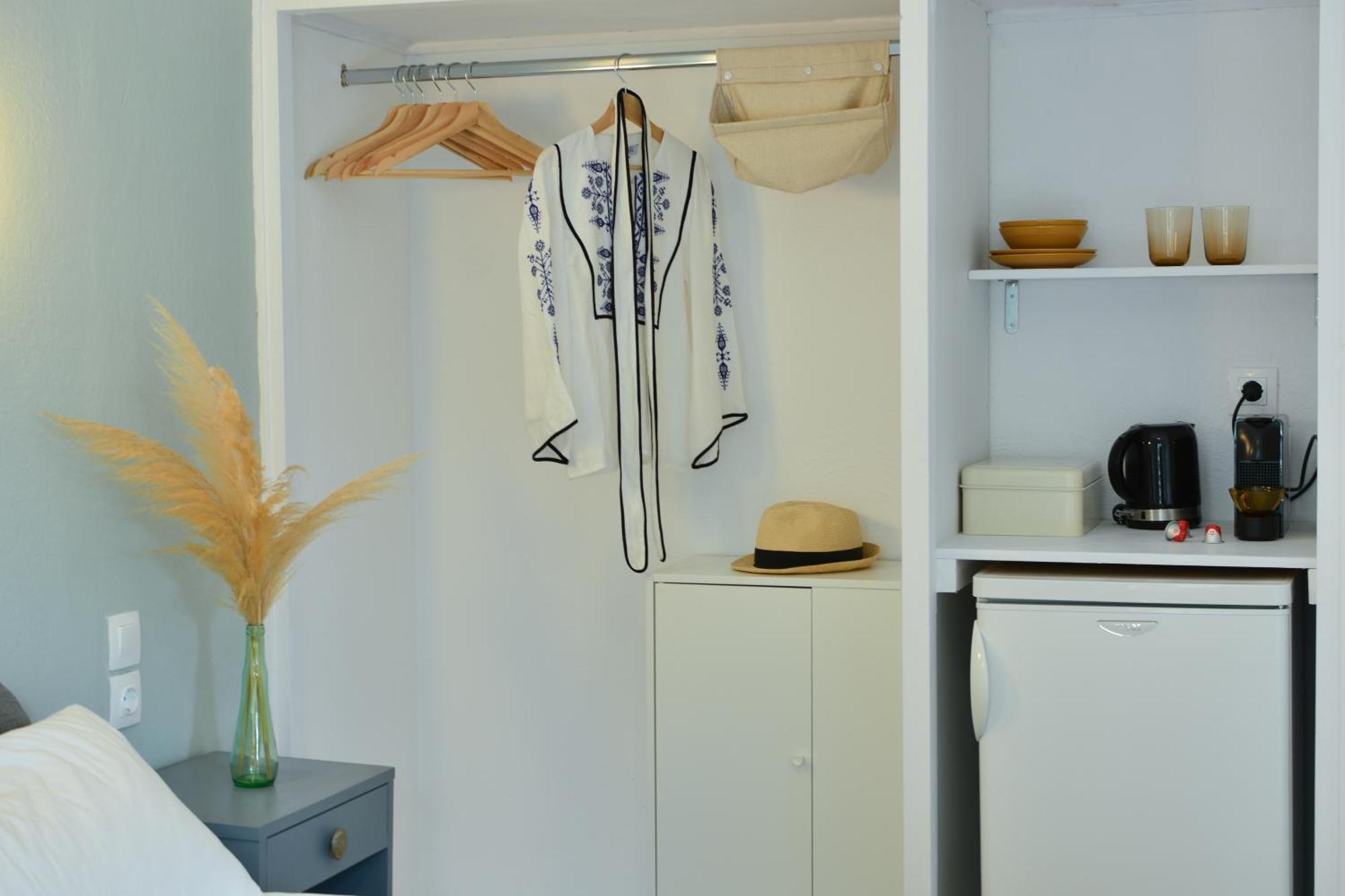 Greekowl Apartments スキアトスタウン エクステリア 写真